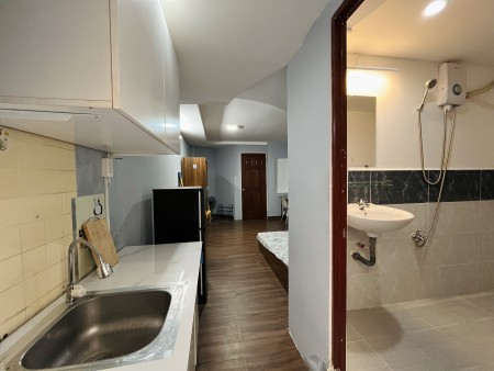 Căn hộ rộng Gần Landmark, sàn gỗ sang trọng Nguyễn Hữu Cảnh, Bình Thạnh