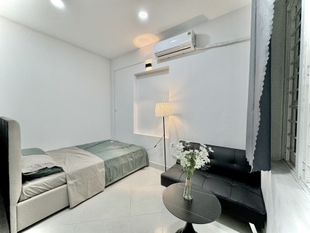 CĂN HỘ DỊCH VỤ FULL NỘI THẤT Tân Cảng, Bình Thạnh, có cửa sổ, dễ di chuyển TT TP