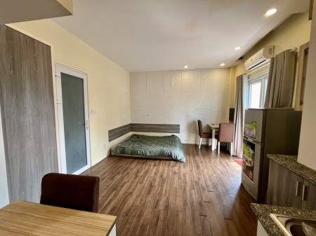 Cho thuê căn hộ gần sân bay full nội thất có ban công, đường Đống Đa, quận Tân Bình