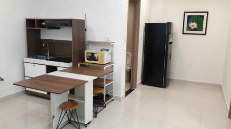 Cho thuê căn hộ 1 phòng ngủ full nội thất Vinhomes, Quận 9