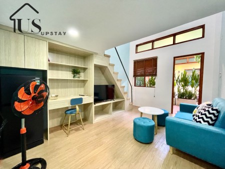 Siêu phẩm duplex phong cách villa ngay trung tâm Quận 1, cạnh Chợ Bến Thành, Bùi Viện