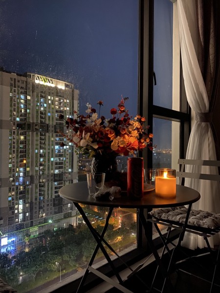 Chung cư Feliz En Vista cho thuê căn hộ duplex 2 phòng ngủ full nội thất cao cấp. Trống sẵn