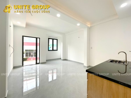 Cho thuê căn hộ ban công, rộng, thoáng, mới ở Nơ Trang Long, Bình Thạnh