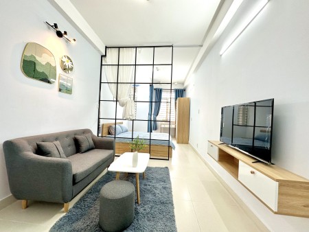 Tổng hợp căn hộ rộng cho thuê, tách bếp, gần cầu Kiệu, Phú Nhuận