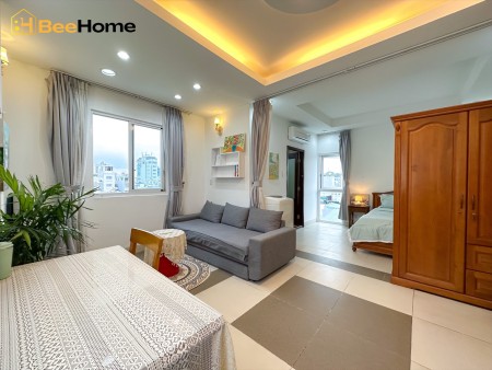 Còn trống sẵn Studio cửa sổ, Quận 1, gần Công viên Lê Văn Tám, chợ Tân Định, Hồ Con Rùa