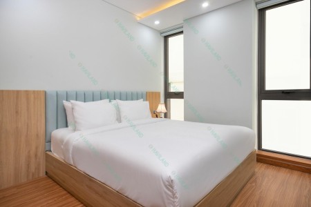 Cho thuê căn hộ 2PN cao cấp, có hồ bơi tại khu phố Tây, An Thượng