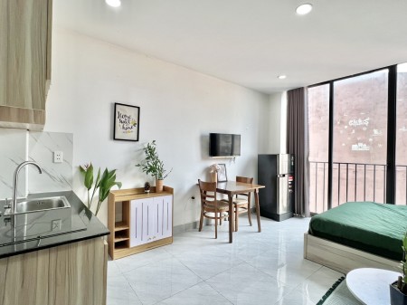 Căn hộ ban công- rộng thoáng- Bà Chiểu - Hoàng Hoa Thám- Bình Thạnh