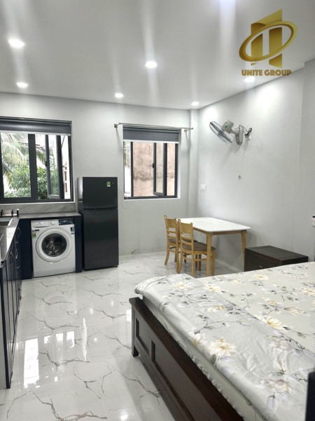  Studio Cửa Sổ Siêu Thoáng Nội Thất Sang Trọng