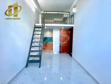 Duplex Cửa Sổ Lớn Ánh Sáng Tự Nhiên, Thoáng Mát 