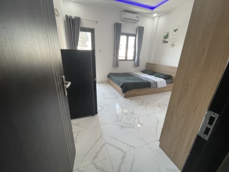 Trống sẵn 1PN Quận 1 gần phố đi bộ Bùi Viện, gần chợ Thái Bình