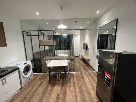 CĂN HỘ 1PN 35M2 CÓ MÁY GIẶT RIÊNG NGAY TRUNG TÂM Q1