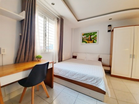 Căn Hộ Dịch Vụ 
 Vị trí:  LÊ VĂN SỸ PHÚ NHUẬN
Gần chợ, siêu thị, trường ĐH