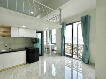 Căn hộ DUPLEX BAN CÔNG full nội thất gần ĐH UFM , cư xá ngân hàng