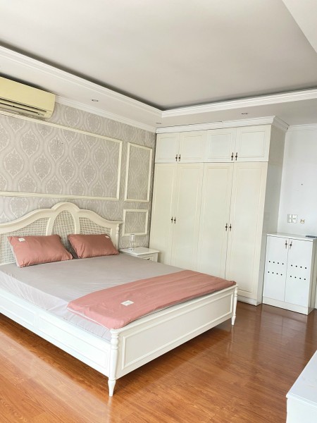 CHO THUÊ CĂN HỘ NHIỀU ƯU ĐÃI 1PN FULL NT BAN CÔNG NGAY TRUNG TÂM Q7