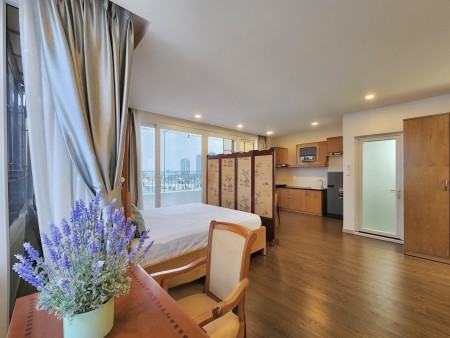 PenHouse Ban công 45m2 Ngay lotte Q7
 D/c:  KDC Him Lam