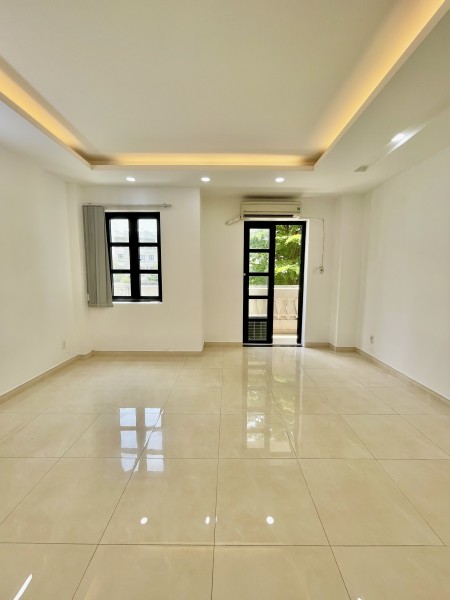 Cho Thuê CHDV Tích Hợp Làm Văn Phòng Ngay KDC Cityland Park Hills