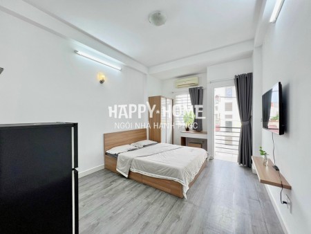 Cho thuê căn hộ 1PN có ban công nội thất cơ bản ở Trần Quang Diệu - Q3
