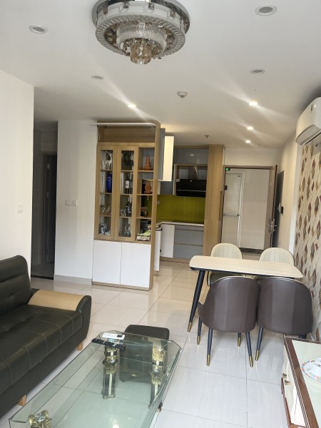 Chính chủ cho thuê 2PN1WC full đồ 10 triệu/tháng Vinhomes Smart City