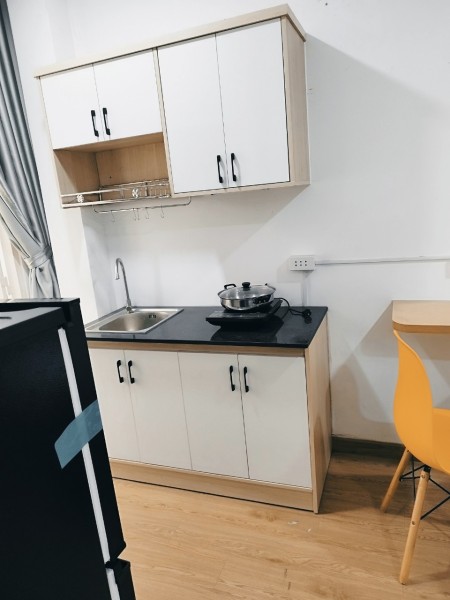 Căn hộ 1 phòng ngủ Balcon vừa xinh thoáng mát Cô Bắc Quận 1, gần phố đi bộ Bùi Viện