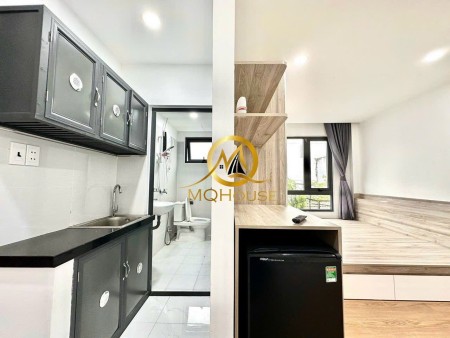 Căn Hộ Quận 1 Thiết kế Siêu Xinh Đường Trần Hưng Đạo có bacong thoáng mát