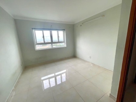 Cho thuê căn chung cư ở Đặng Văn Ngữ, P10, Phú NHuận 2p ngủ, 13tr( TL)
