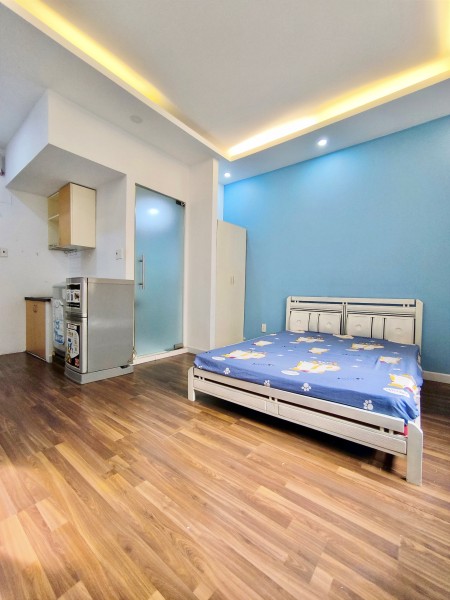 Cho thuê căn hộ quận 3 đầy đủ tiện nghi máy giặt riêng gần công viên Tao Đàn