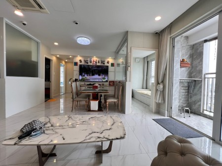 Cho thuê căn hộ Richstar q Tân Phú 92m2 RS 7 - 3 phòng ngủ - nhà đẹp - full nội thất cao cấp.