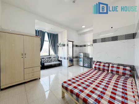 Cho Thuê Căn Hộ Full Nội Thất Ban Công - Cộng Hòa - Qua Etown 5p.