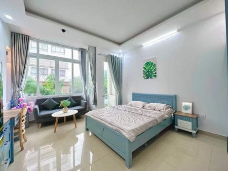 CHDV FULL NỘI THẤT _ BAN CÔNG THOÁNG _ NGAY CV HOÀNG VĂN THỤ