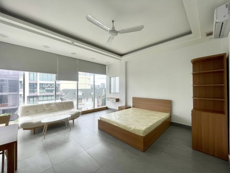 Mới - Đảo Kim Cương ban công 1PN, studio cho nuôi pet Hình Thật zá Thật Cam Kết 100%