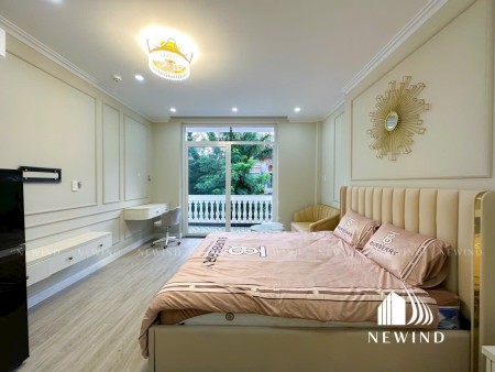 CĂN HỘ Ban Công Full Nội Thất Máy Giặt Riêng 100% ngay Bình Phú Q6