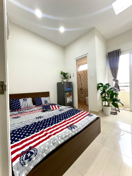 Cho thuê căn hộ studio có ban cong cực chill cực mát nhờ hướng gió tại Quận 10 gần ĐH UEH - Huflit