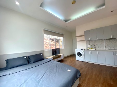 Cho thuê căn hộ dịch vụ giá tốt có máy giặt riêng gần công viên Tao Đàn, quận 3