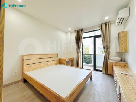 Khai trương căn hộ 2 phòng ngủ mới xây full nội thất có ban công thoáng