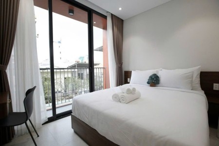 Cho thuê căn hộ 1PN ban công cửa sổ thoáng ngay ngã tư bảy hiền Tân Bình