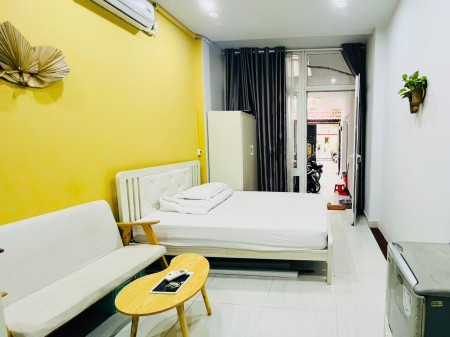 Căn Hộ Dịch Vụ có nội thất dọn vào ở ngay quận Tân Bình gần sân bay Tân Sơn Nhất