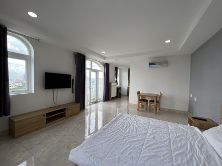 Studio ban cÔng Ngay Hoàng Quốc Việt Gần Phú Mỹ Hưng, CRESENT MALL, Kdc Lacasa quận 7