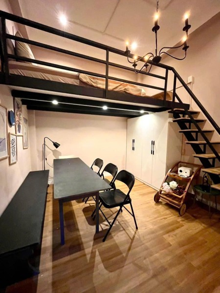 Cho thuê phòng duplex rộng rãi có máy chiếu riêng gần Đại Học Mở - Cao Thắng Quận 1