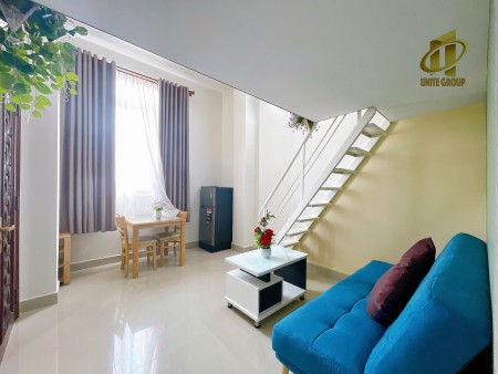 Duplex cửa sổ lớn gần Lotte quận 7
Đc: đường số 3, tân kiểng, Q7