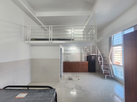 CĂN HỘ DUPLEX FULL NỘI THẤT HIỆN ĐẠI, QUẬN 7. Vị trí tại: Trần Trọng Cung, Quận 7.