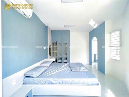 CĂN HỘ 1 PHÒNG NGỦ ĐẦY ĐỦ NỘI THẤT CÓ CỬA SỔ LỚN