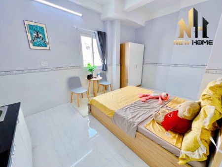 Cho thuê căn hộ mặt tiền bờ kề Hoàng Sa cửa sổ lớn đầy đủ nội thất