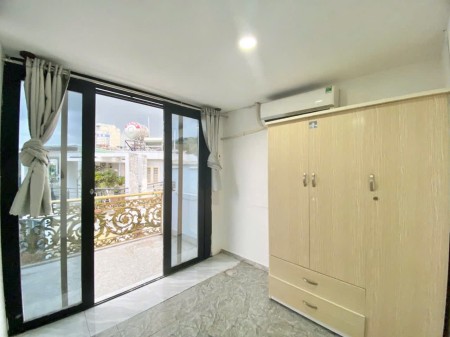 Cho thuê căn hộ trung tâm quận 1 đầy đủ nội thất ban công