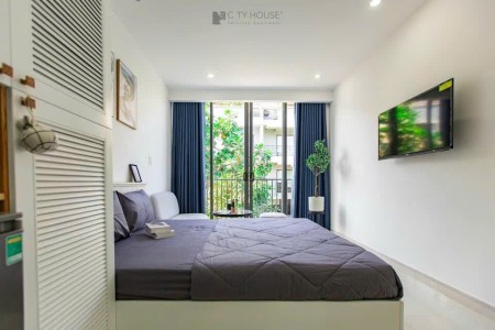 Studio ban công Full nội thất đầy đủ tiện nghi kế PMH Q7