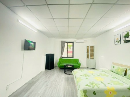 căn hộ dịch vụ cao cấp quận 10 , 40m2 , nội thất full . ngay đại học bách khoa giá 7 triệu