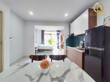 Căn Hộ Ban Công Full Nt Cực Đẹp I Hình, 50m2, Ngay Nhà Thờ Ba Chuông