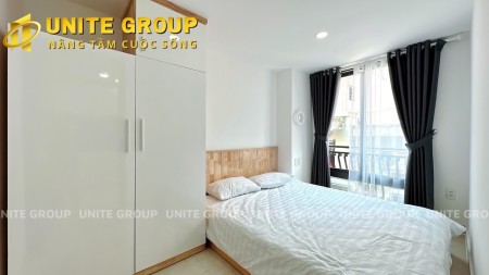 Cho thuê căn hộ 1 phòng có ban công cửa sổ đầy đủ nội thất xịn sò có Tivi siêu to tại Quận 3