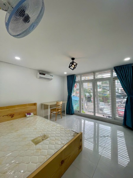 CĂN HỘ BAN CÔNG FULL NỘI THẤT NGAY PHAN ĐĂNG LƯU PHAN XÍCH LONG