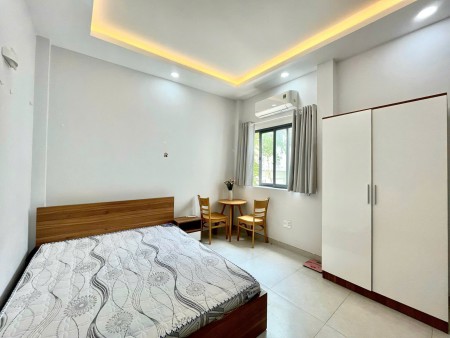 Cho thuê Studio diện tích 35m2 cửa sổ trời thoáng ngay cầu Lê Văn Sỹ mới (chính chủ)