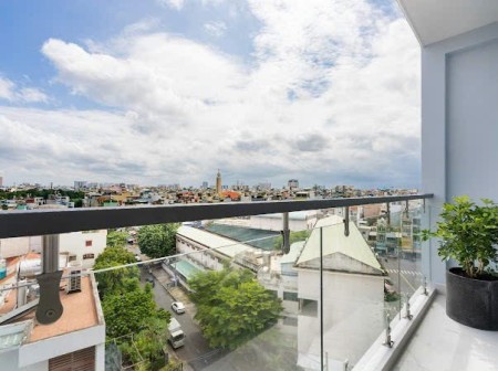 CHO THUÊ CĂN HỘ BAN CÔNG SIÊU ĐẸP, 35M2, CMT8 Q3